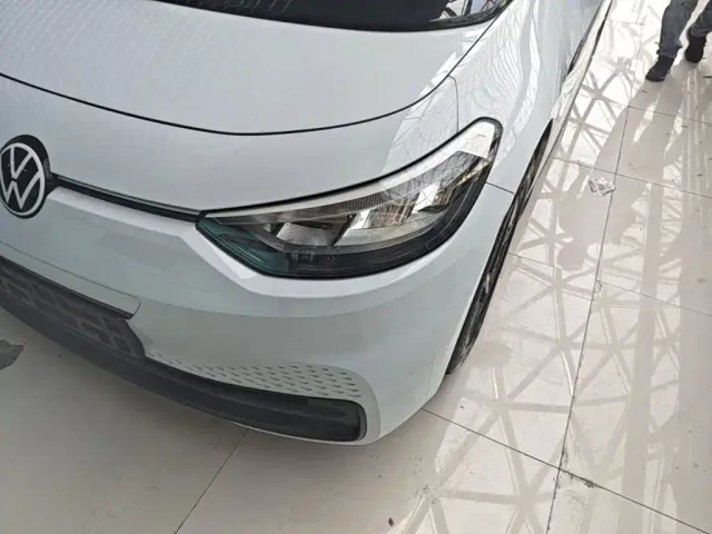 Volkswagen ID.3 — Фото автомобиля 23