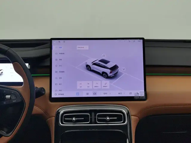Geely Boyue L — Фото автомобиля 12