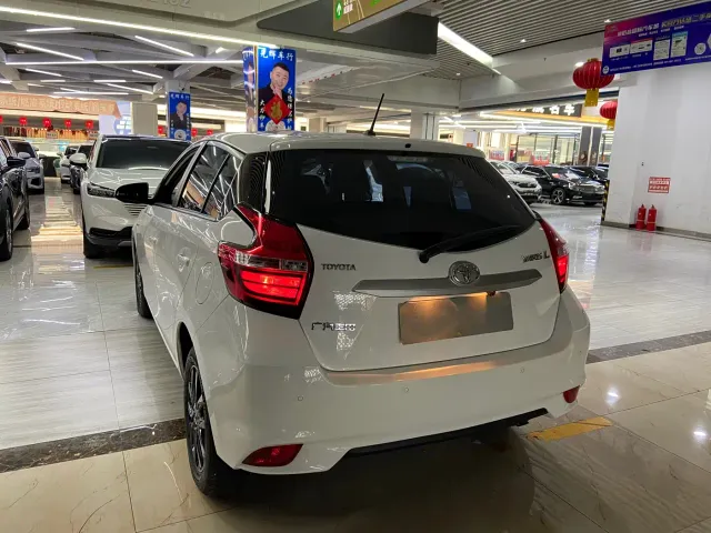 Toyota YARiS L Zhi Xuan — Фото автомобиля 4