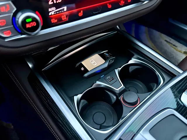 BMW 7 Series — Фото автомобиля 16