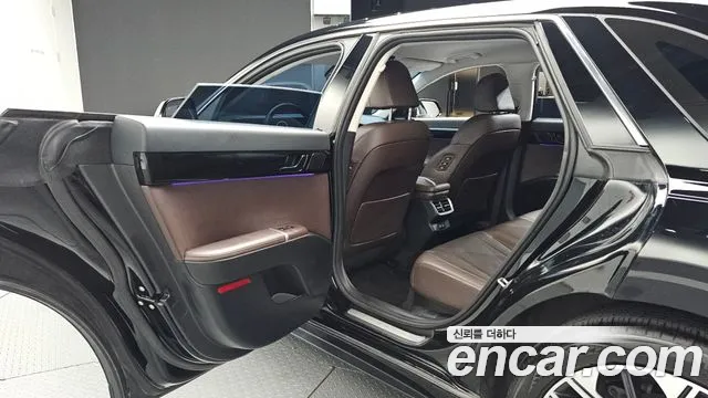 Hyundai Grandeur GN7 — Фото автомобиля 18