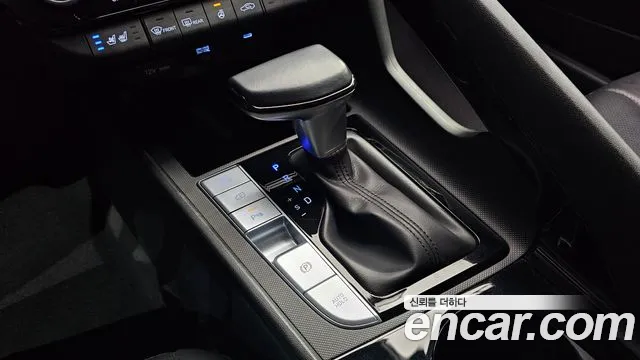 Hyundai AVANTE Новый Avante (CN7) — Фото автомобиля 9