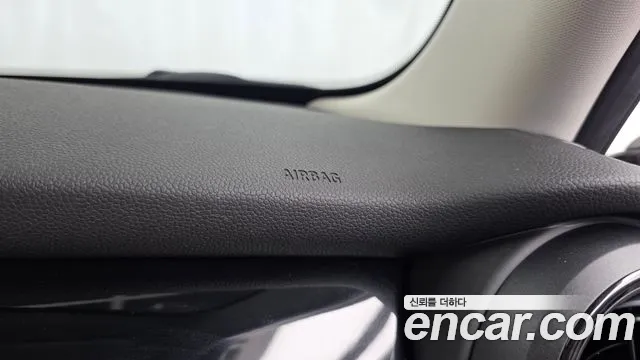MINI Cooper — Фото автомобиля 30
