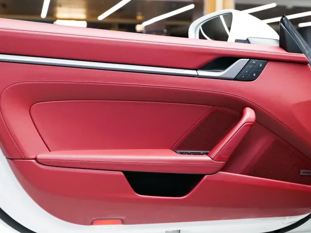 Porsche 911 — Фото автомобиля 10