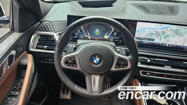BMW X6 xDrive40i M Sport — Фото автомобиля 13