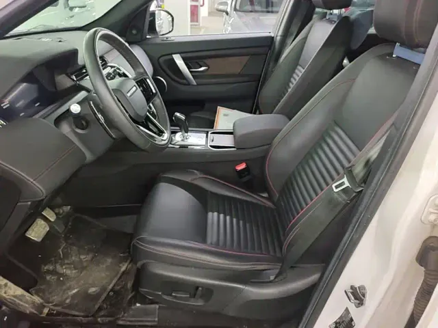 Land Rover Discovery Sport — Фото автомобиля 14