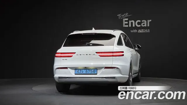 Genesis GV70 Electrified GV70 — Фото автомобиля 3
