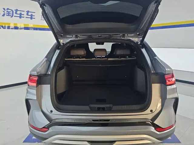 BYD Song PLUS — Фото автомобиля 4