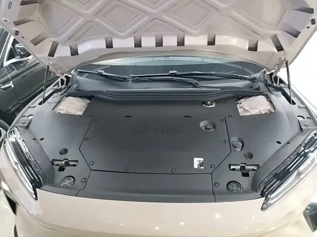 Nio ET5 — Фото автомобиля 19