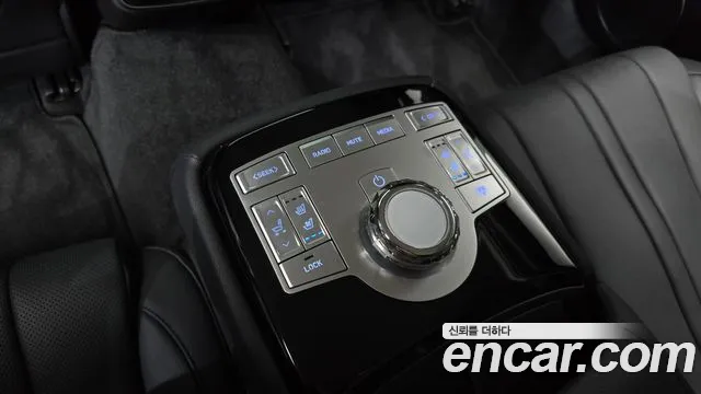 Genesis G80 Бензин 3.5 турбо AWD — Фото автомобиля 18