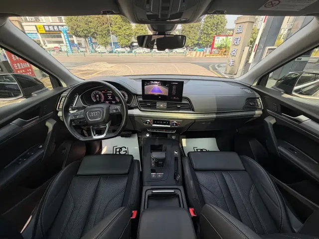 Audi Q5L — Фото автомобиля 5