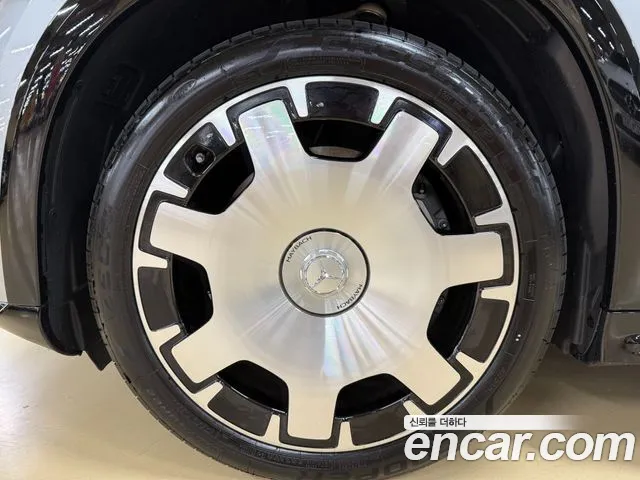 Mercedes-Benz EQS — Фото автомобиля 5