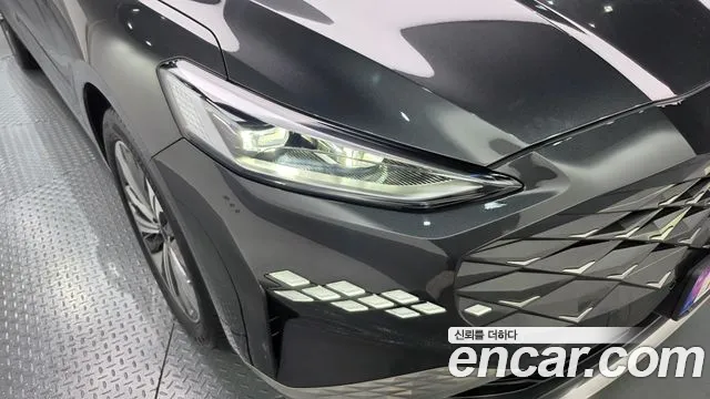 Kia K8 Hybrid — Фото автомобиля 7