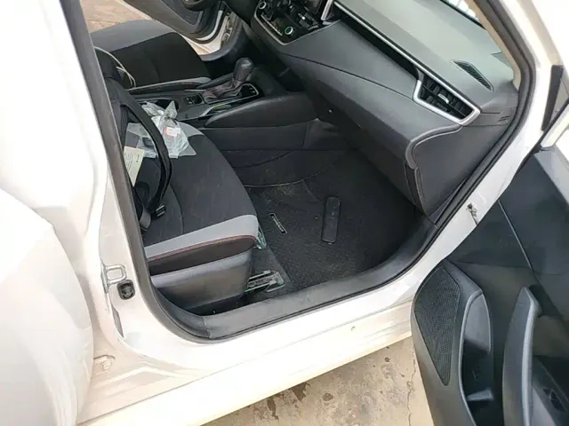 Toyota Corolla — Фото автомобиля 17
