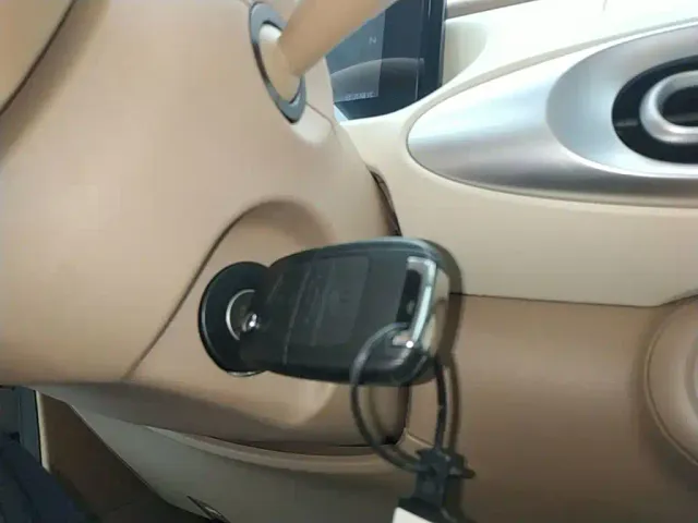 Wuling Hongguang Mini EV — Фото автомобиля 8