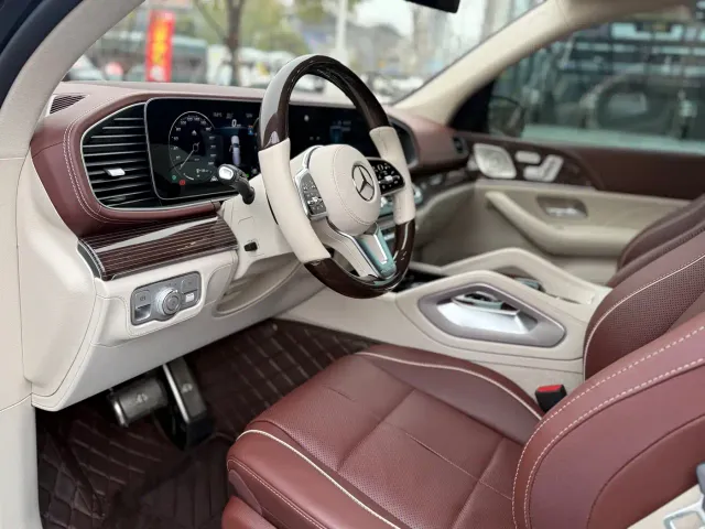 Mercedes-Benz Maybach GLS — Фото автомобиля 4
