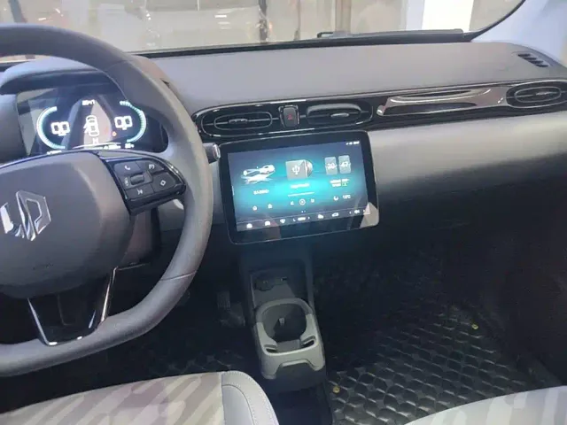 Leapmotor T03 — Фото автомобиля 12