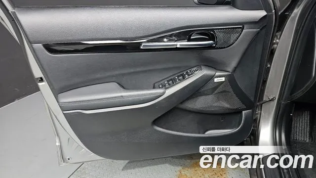 Kia Seltos New — Фото автомобиля 13