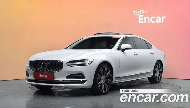Фотография автомобиля — Volvo S90