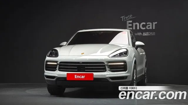 Porsche Cayenne — Фото автомобиля 3