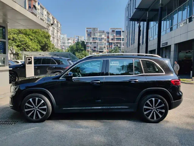 Mercedes-Benz GLB-Class — Фото автомобиля 16