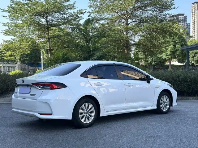 Toyota Corolla — Фото автомобиля 6