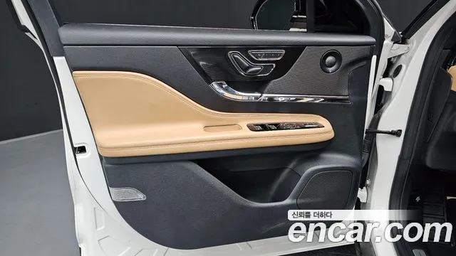 Lincoln Corsair Corsair 2.0 Reserve AWD — Фото автомобиля 22