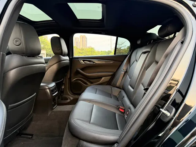 Cadillac CT5 — Фото автомобиля 10