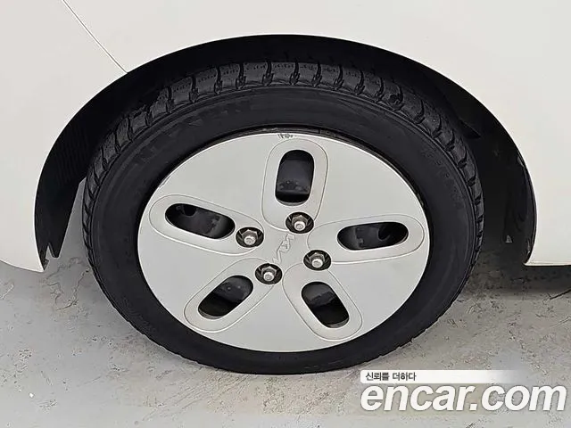 Kia Ray New — Фото автомобиля 16