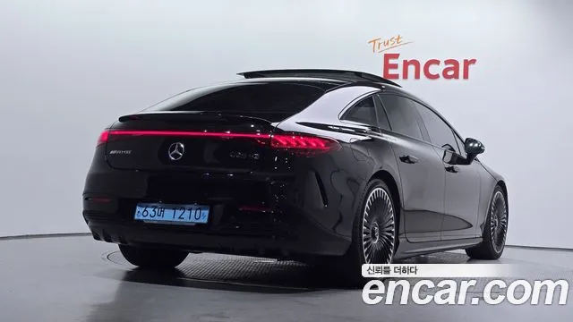 Mercedes-Benz EQS — Фото автомобиля 2