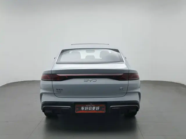 BYD Qin L — Фото автомобиля 4
