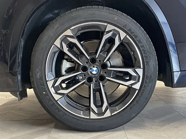 BMW X1 — Фото автомобиля 11