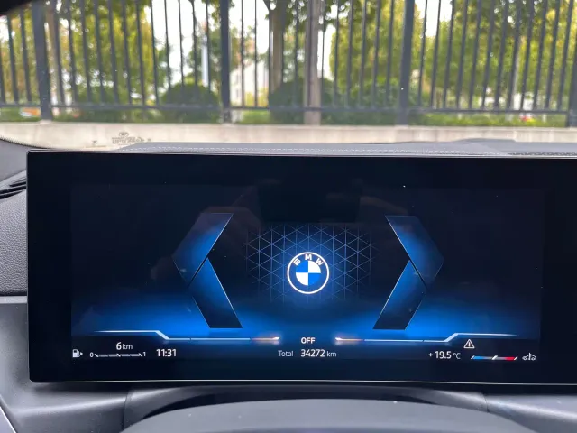 BMW 3 Series — Фото автомобиля 10