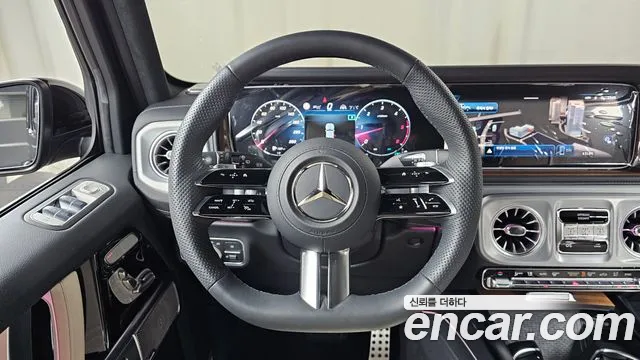 Mercedes-Benz G-Class — Фото автомобиля 13