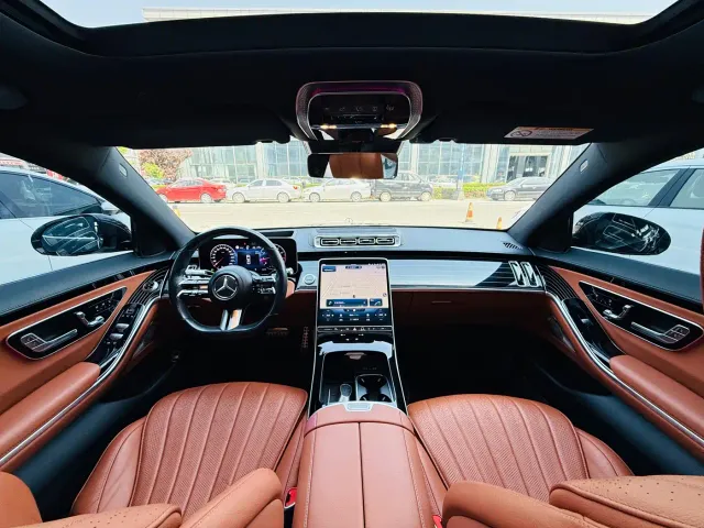 Mercedes-Benz S-Class — Фото автомобиля 11