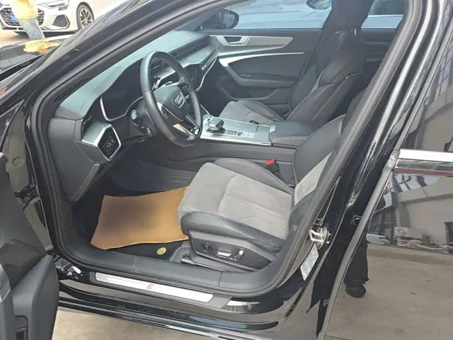 Audi A6L — Фото автомобиля 14