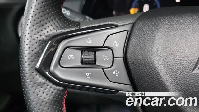 ChevroletGMDaewoo Trax Trax Кроссовер — Фото автомобиля 30