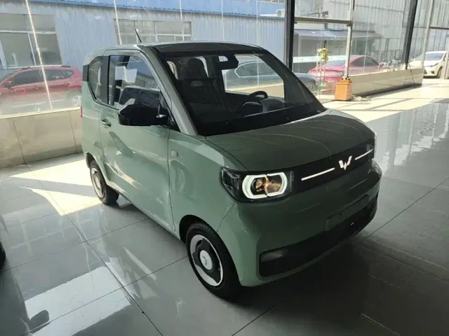 Wuling Hongguang Mini EV — Фото автомобиля 3