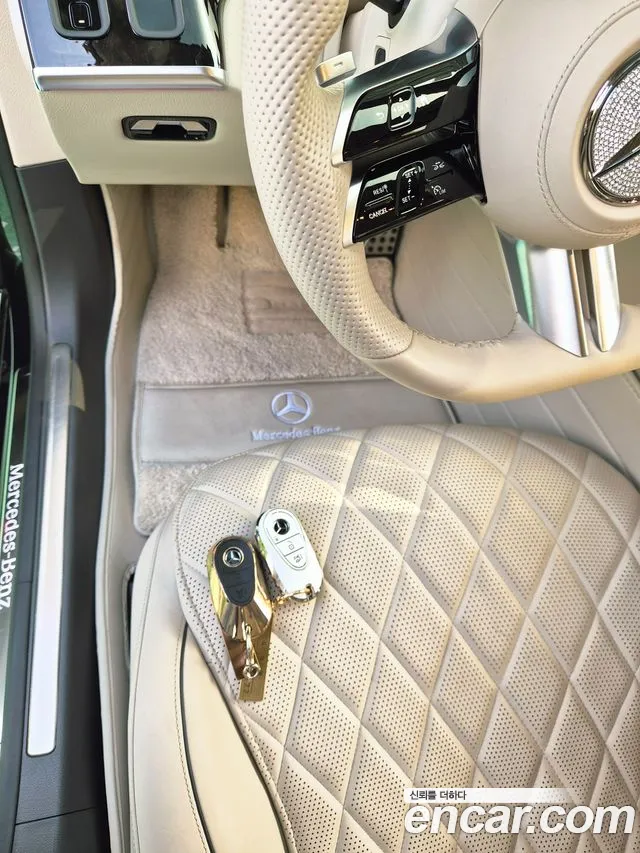 Mercedes-Benz S-Class — Фото автомобиля 9