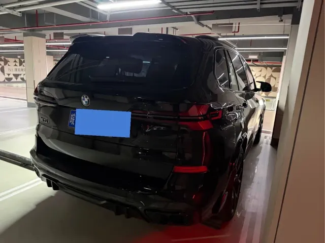 BMW X5 — Фото автомобиля 6