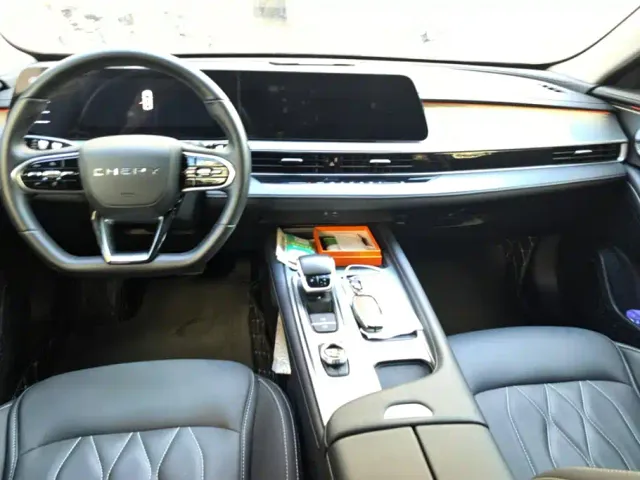 Chery Arrizo 8 — Фото автомобиля 12