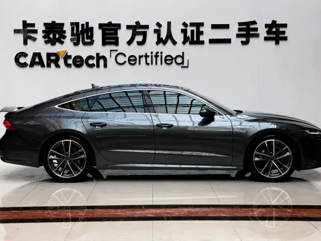Audi A7 — Фото автомобиля 10