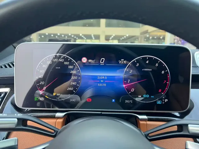 Mercedes-Benz S-Class — Фото автомобиля 6