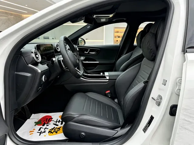 Mercedes-Benz C-Class — Фото автомобиля 5