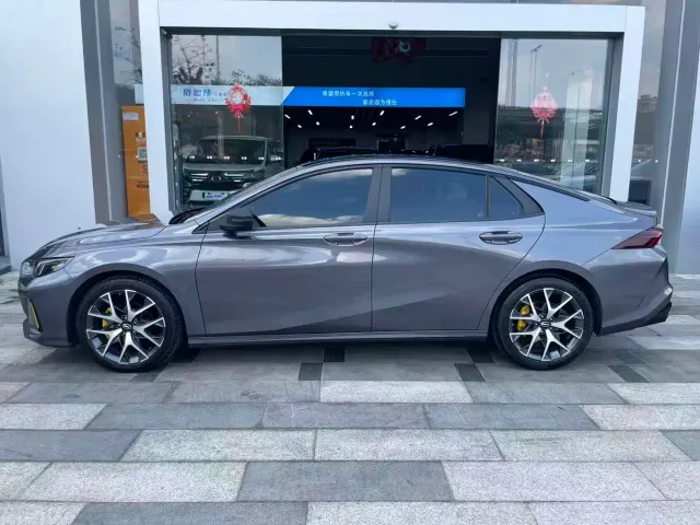GAC Trumpchi Emkoo — Фото автомобиля 3