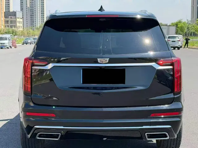 Cadillac XT6 — Фото автомобиля 8