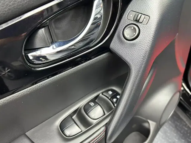 Nissan Qashqai — Фото автомобиля 10