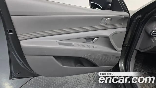 Hyundai AVANTE Avante (CN7) — Фото автомобиля 24