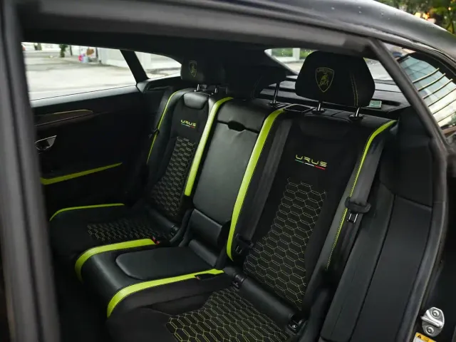 Lamborghini Urus — Фото автомобиля 8