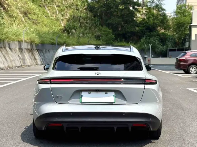 Nio ET5 Touring — Фото автомобиля 7